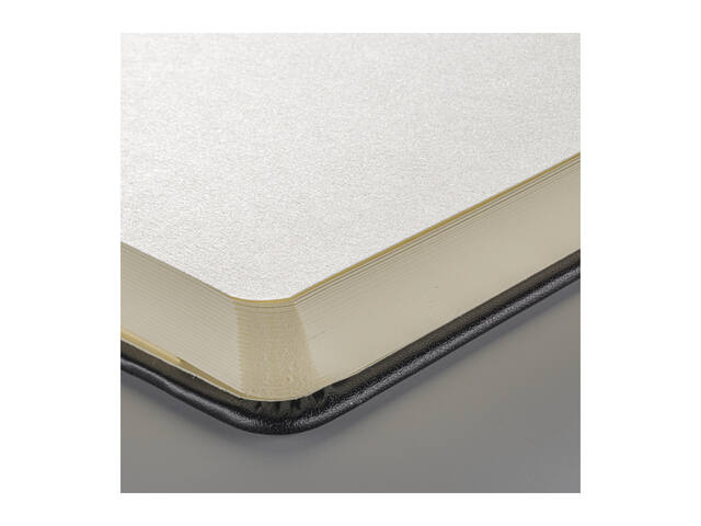 Schetsboek Sakura 80 witte vellen 210x148mm zwart