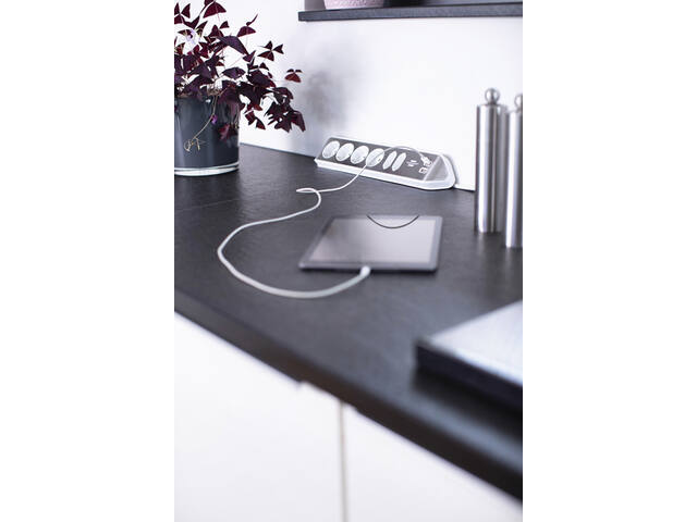 Stekkerdoos Brennenstuhl Estilo 6vdig USB 2m wt