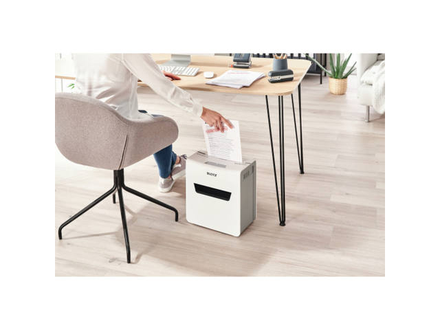 Papiervernietiger Leitz IQ Protect Premium 6x