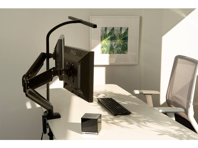 Bureaulamp Unilux Strata led tafelklem zwart