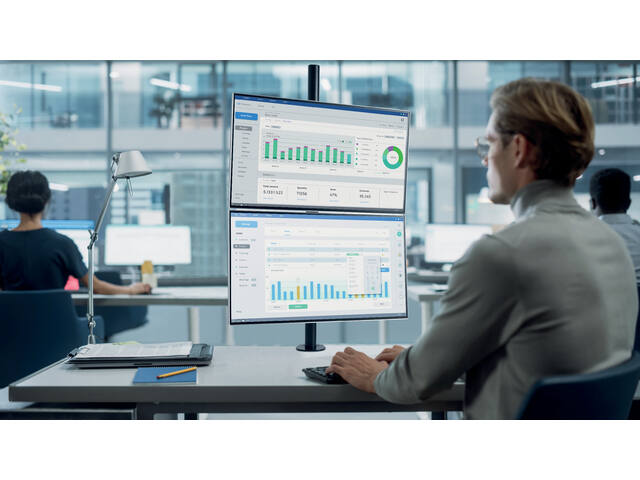 Dubbele verticale bevestiging monitorarm