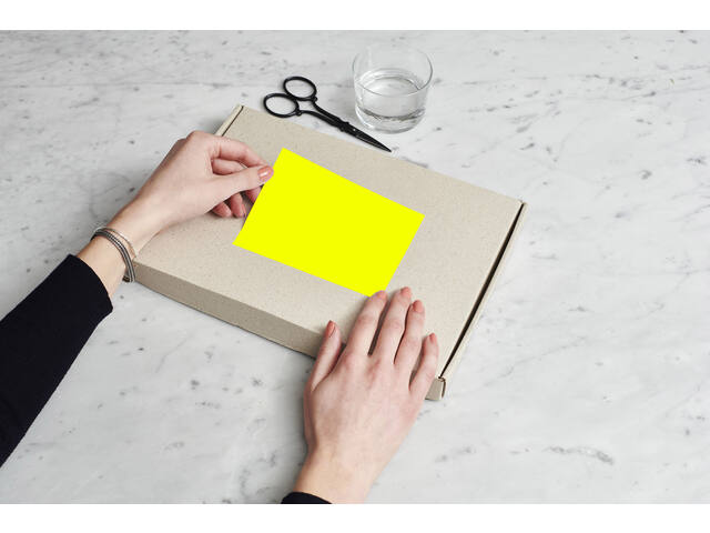 Etiket Rillprint 70x37mm fluor geel 2400st
