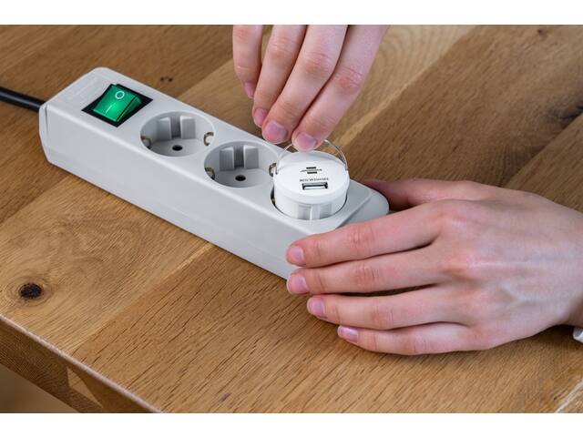 Stopcontactadapter Brennenstuhl USB A 2.4A wit