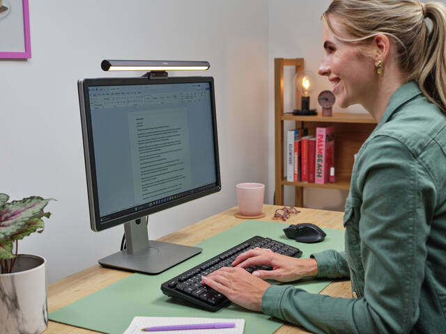 Monitorlamp Trust Shyne zwart